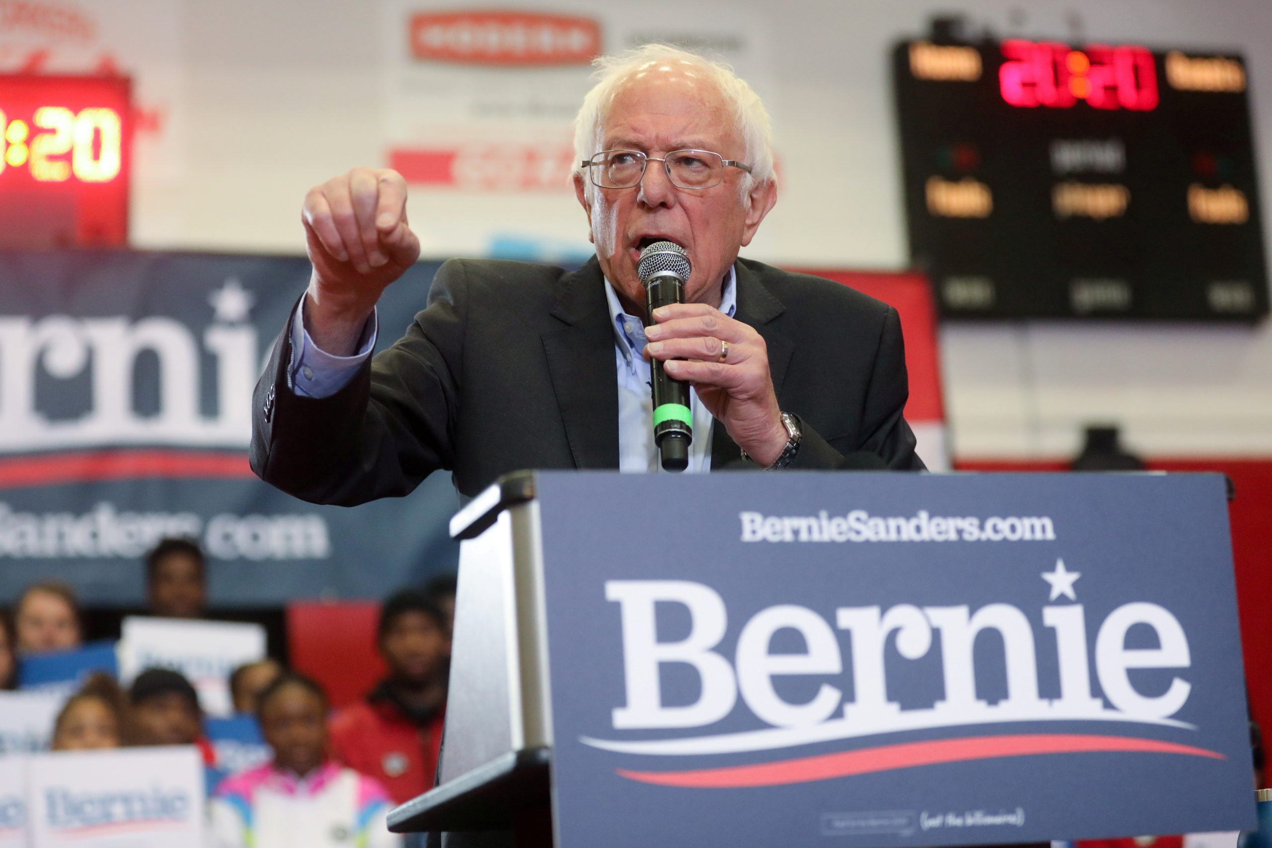 Working Families Party Switches Endorsement to Sanders After Warren Dropped Bid