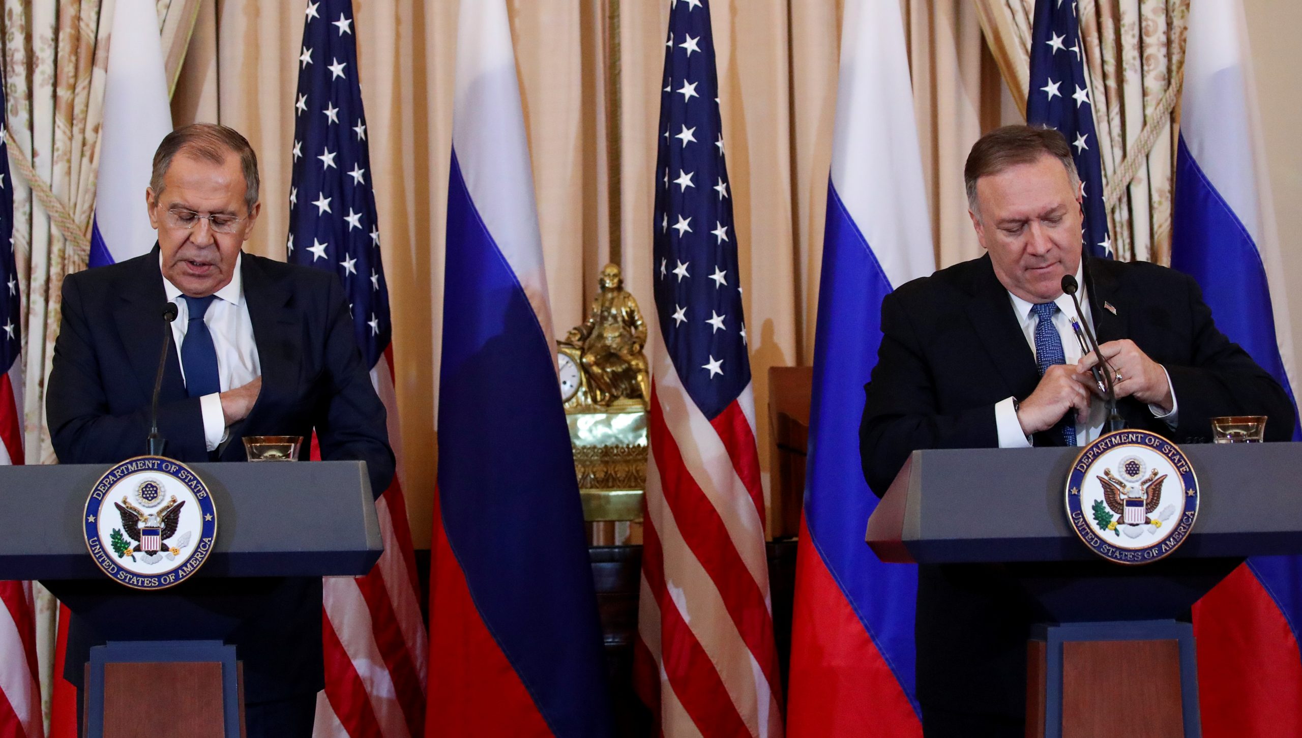 Pompeo Says He Warned Lavrov Against Offering Bounties for US Soldiers