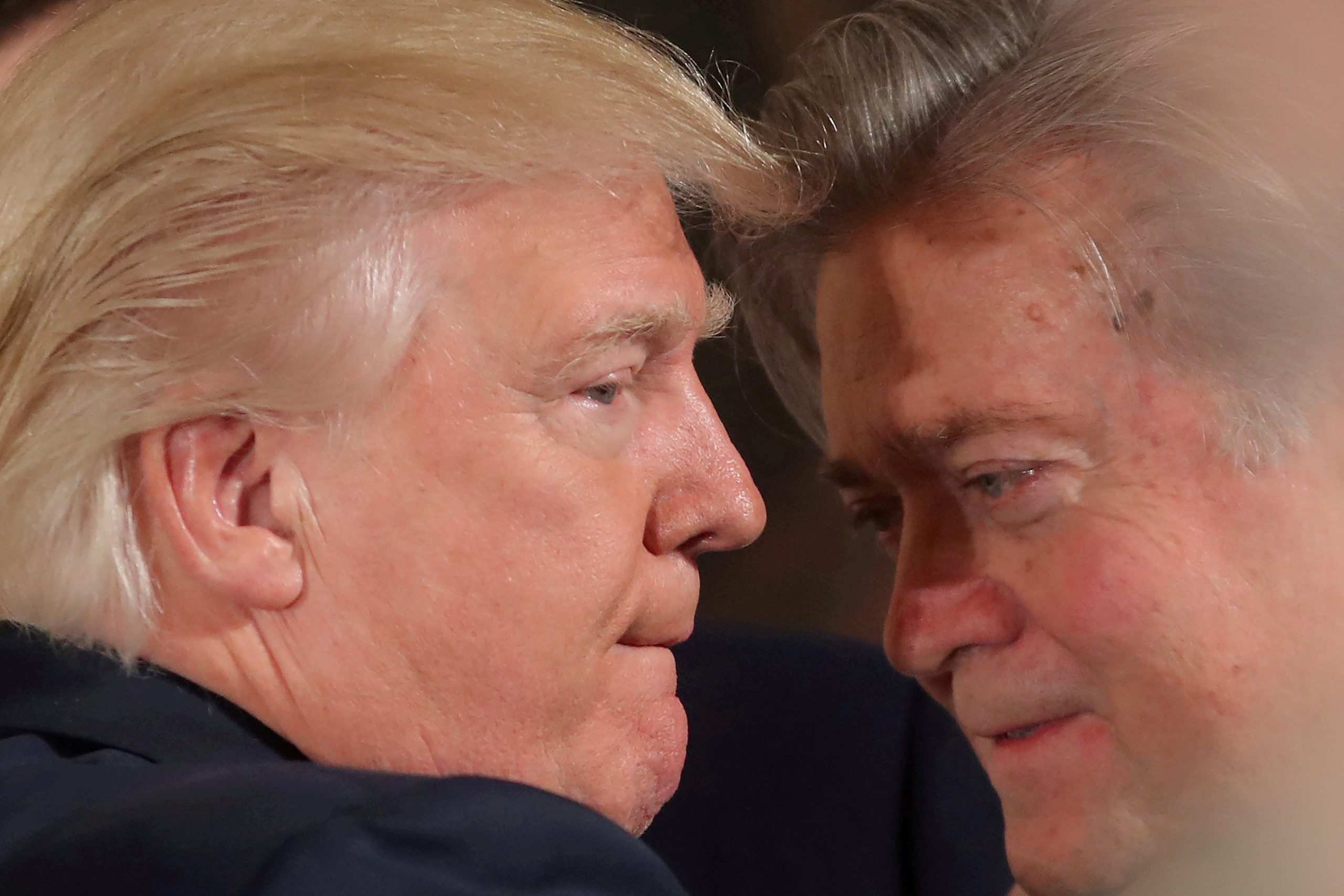 Steve Bannon, Key to Trump’s Rise, Pleads Not Guilty to Border-Wall Fraud Charges