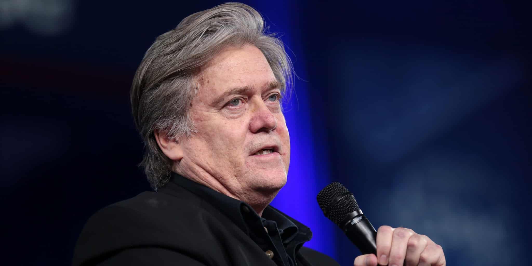 WH Distances Itself From Bannon Amid His Indictment on Border Wall Fundraising Fraud