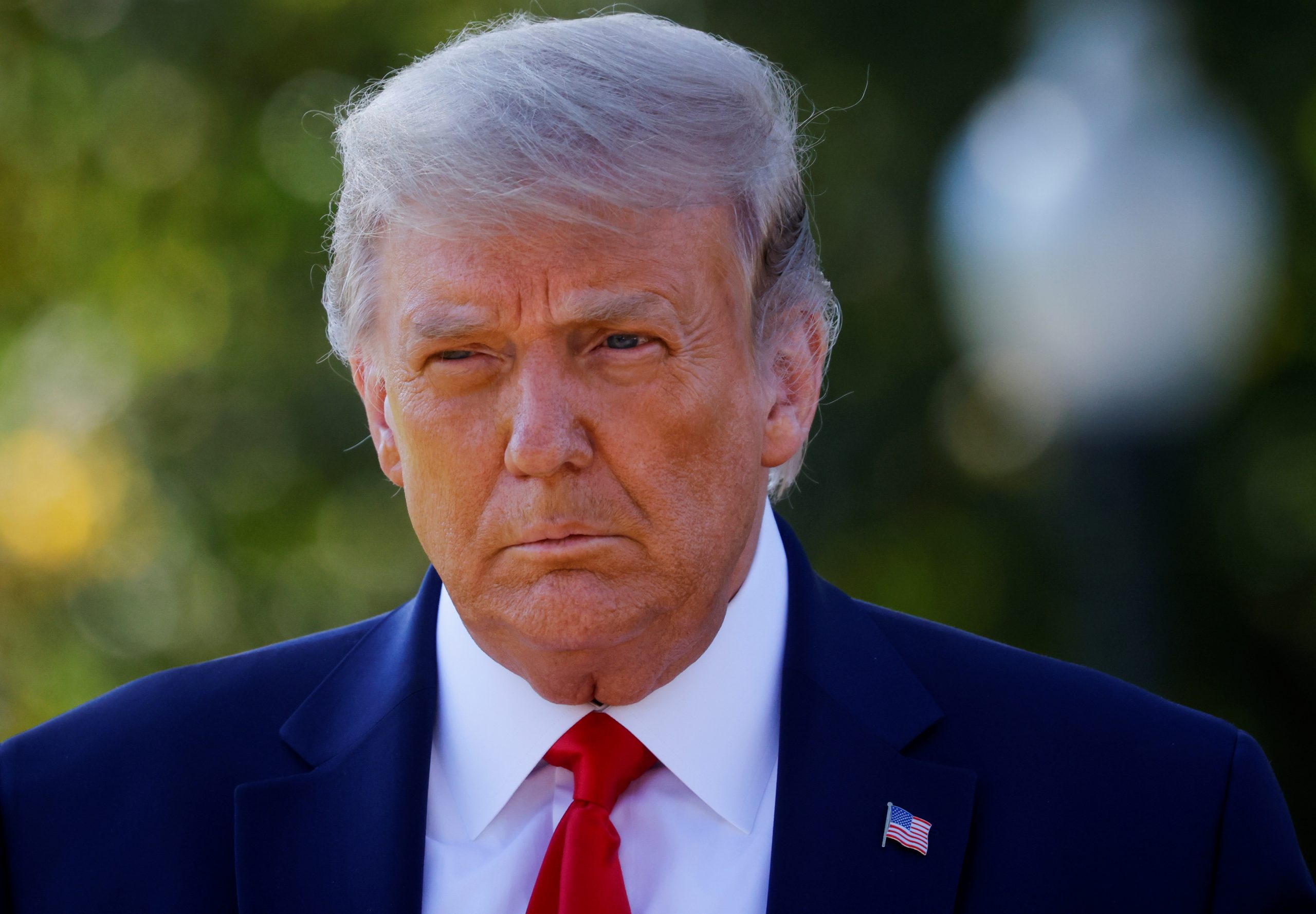 Ben Sasse: Trump ‘Kisses Dictators’ Butts’ and Flirts With White Supremacists