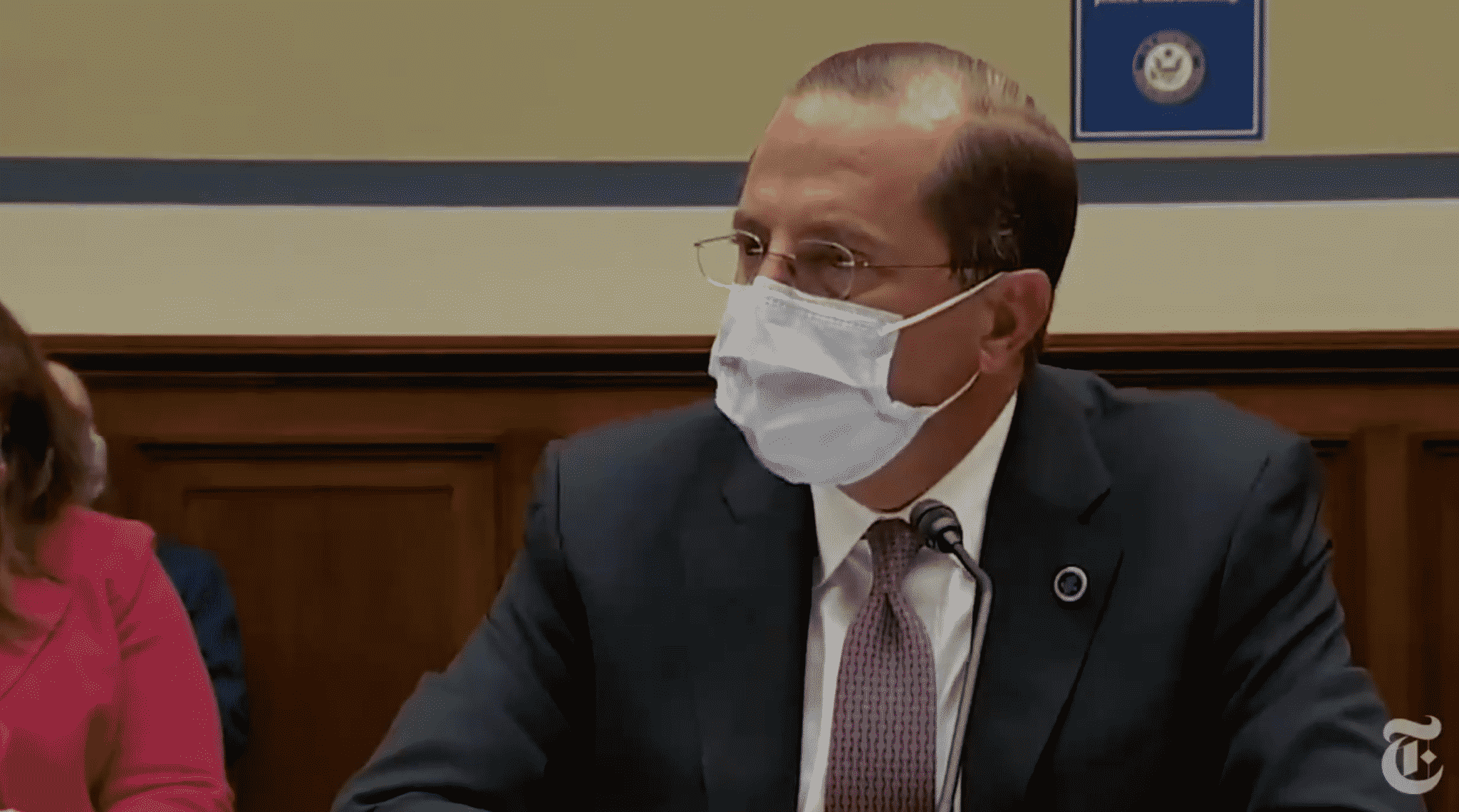 Azar Defends Trump’s Family for Not Wearing Masks at First Presidential Debate
