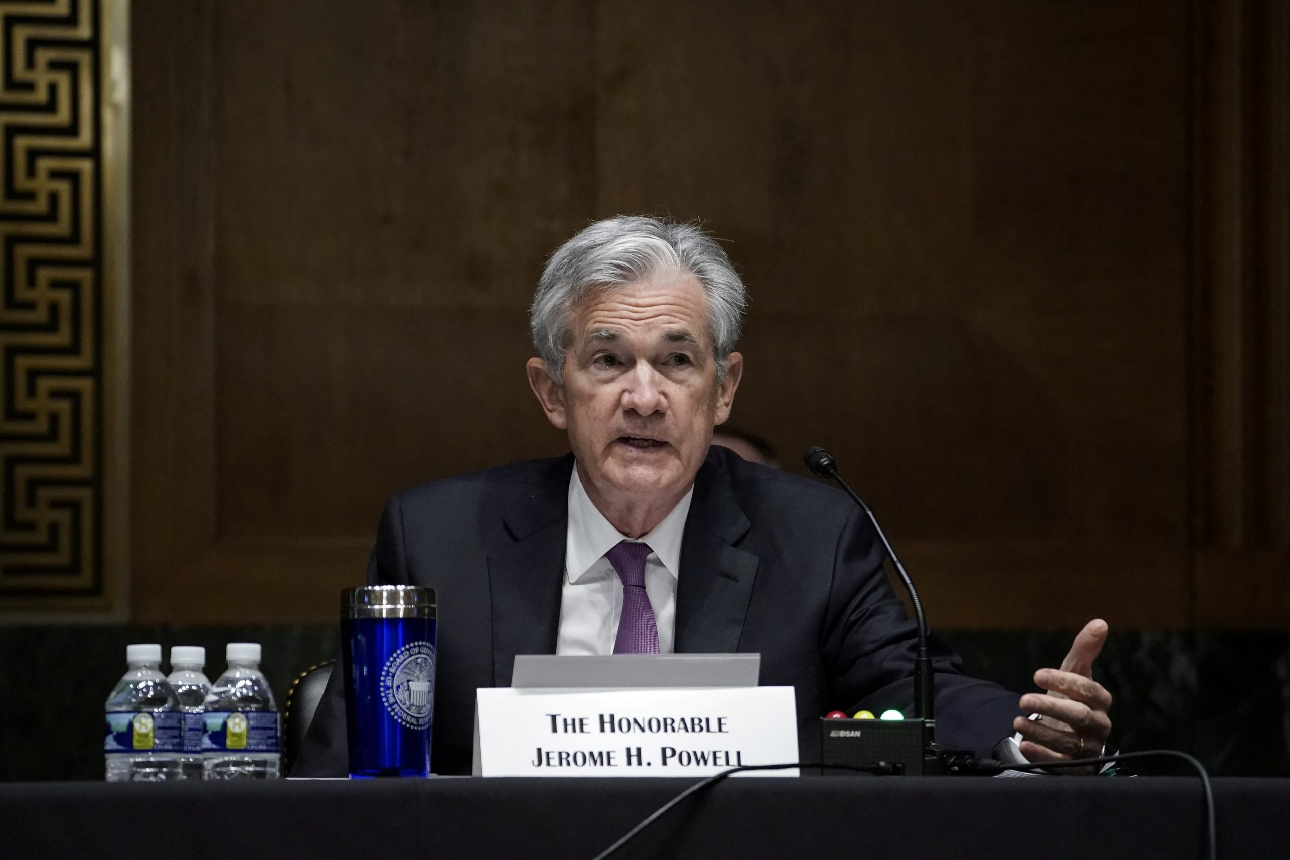 Powell: ‘Challenging’ Months Until Vaccine Clears Production, Distribution Hurdles