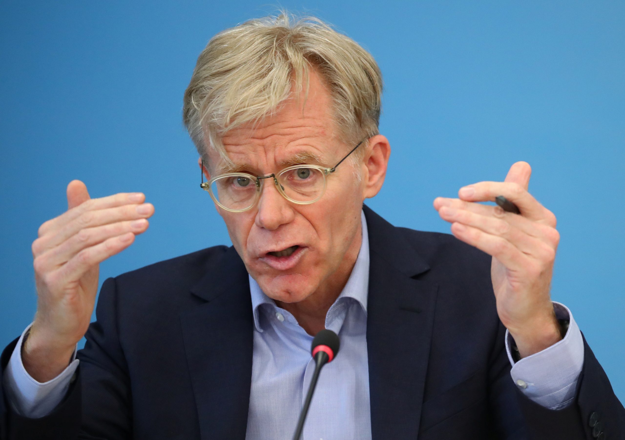 WHO Sees ‘Strong Commitment’ From Pfizer on Affordable COVID Vaccine