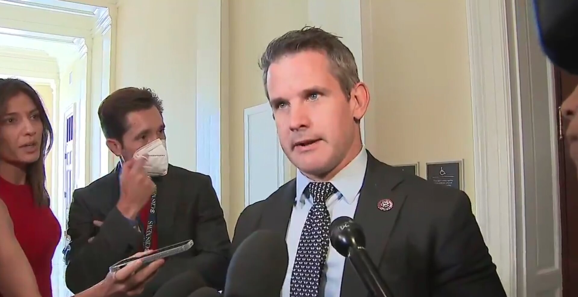 Kinzinger Reacts To McCarthy Calling Him a ‘Pelosi Republican’