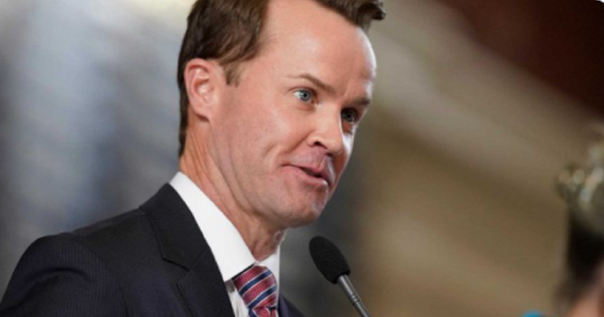 Texas House Speaker Issues Arrest Warrant for Dem Rep As He Flees To DC for Second Time