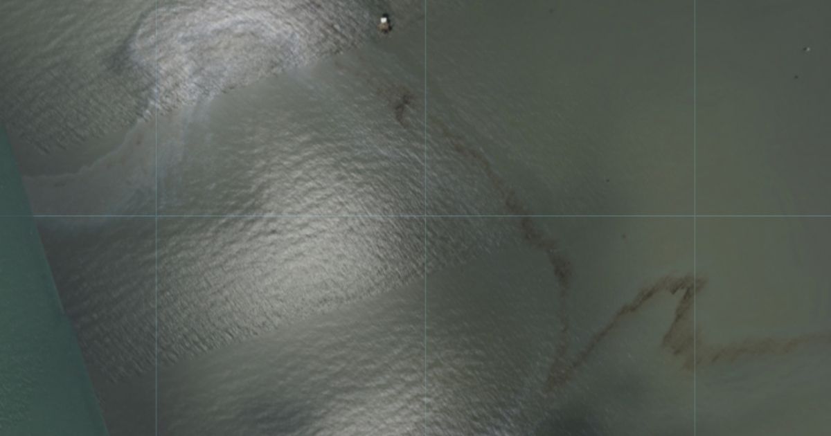 Disaster at US Oil Hub: Coast Guard on Scene as Oil Hemorrhages Into the Gulf