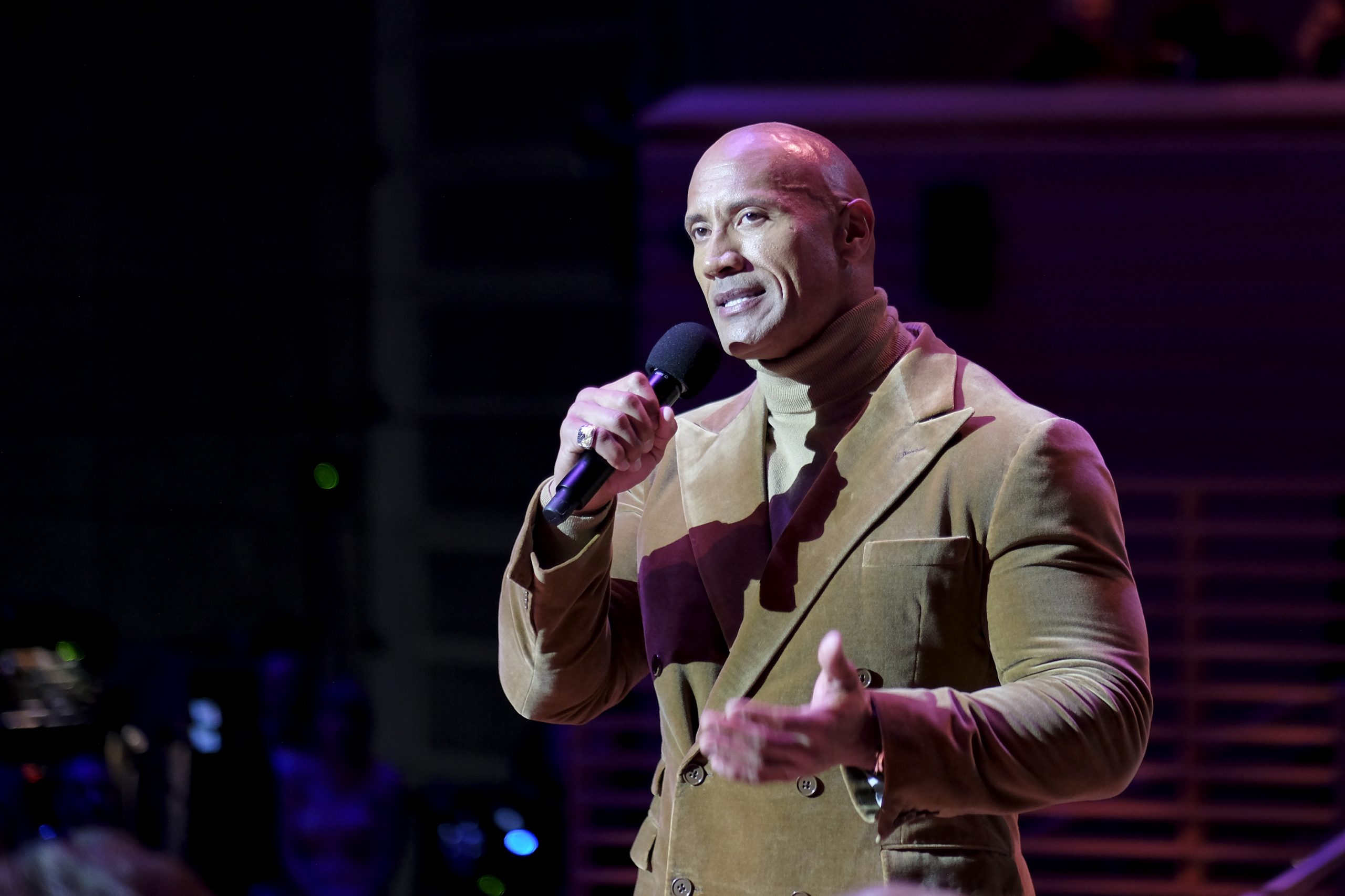 ‘We Won’t Use Real Guns at All’: Dwayne Johnson Reacts to Fatal Shooting on Alec Baldwin Set