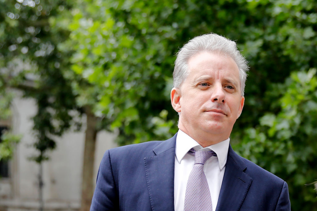 WaPo Media Critic Calls for His Paper, Others to ‘Back Up’ Stories on Steele Dossier or Retract Them