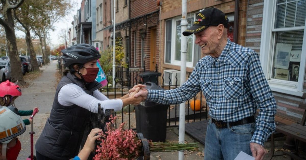 96-Year-Old NYC Veteran Gets Stunning Surprise from Neighbors