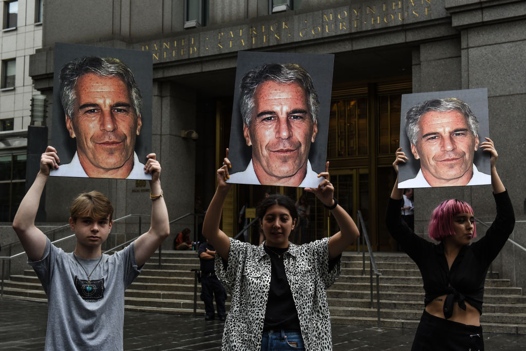 New Docs Reveal Epstein Tried to Send Letter to Another High-Profile Prisoner Before Death