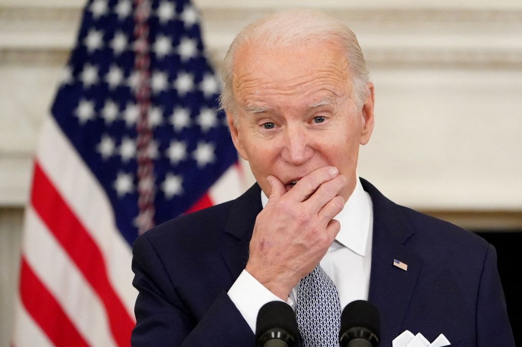 Watch: Devastating 14 Seconds Biden Struggles to Speak, Says ‘Uh, Uh, You Know, Ugh’