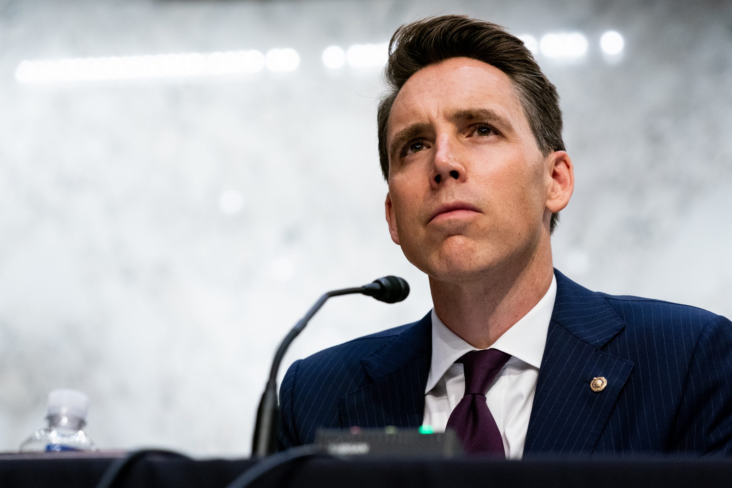 Hawley Creates Plan to Target Consultants Who Work for China and the US Government