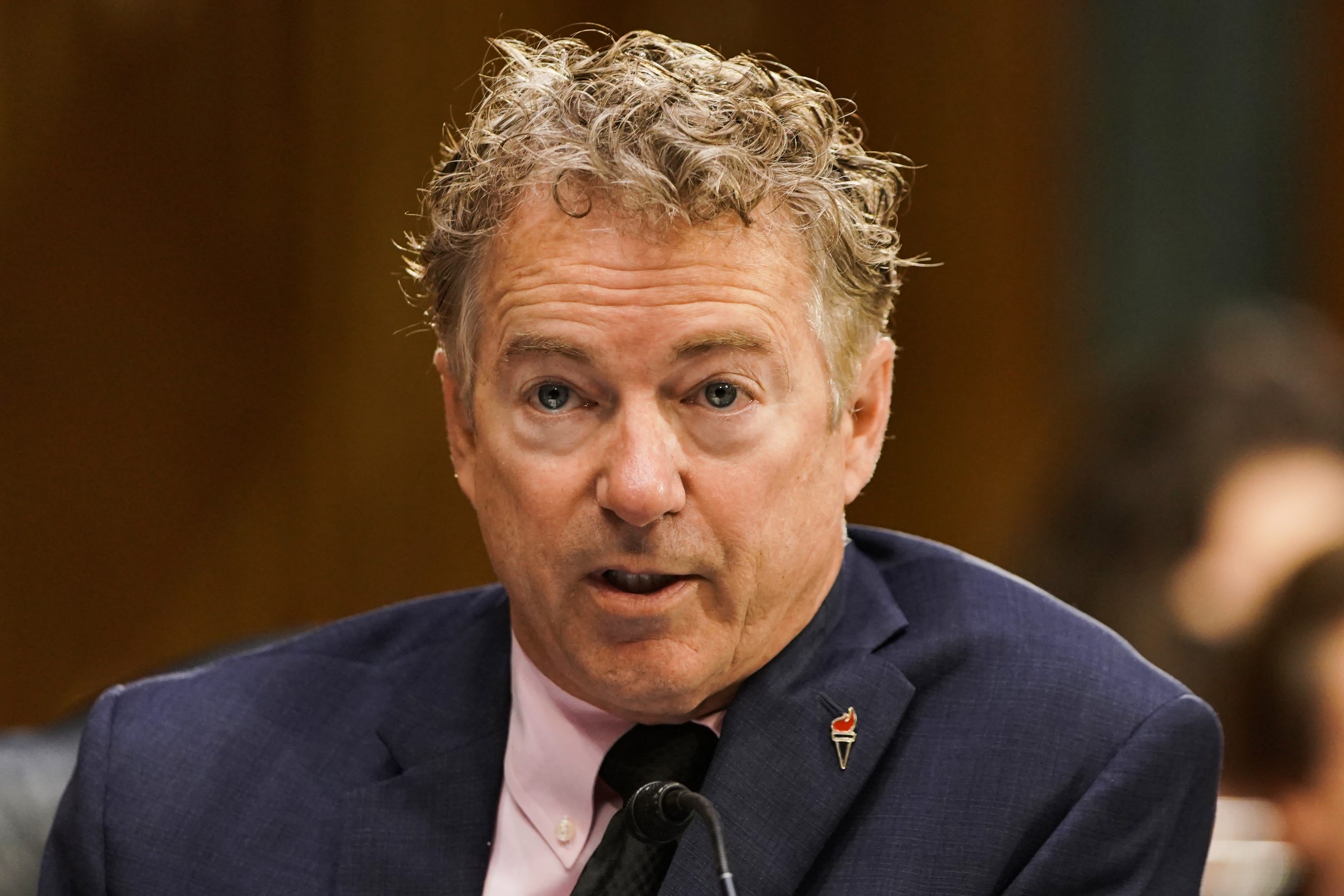 Rand Paul, a Physician, Questions Mitch McConnell’s Health Notes