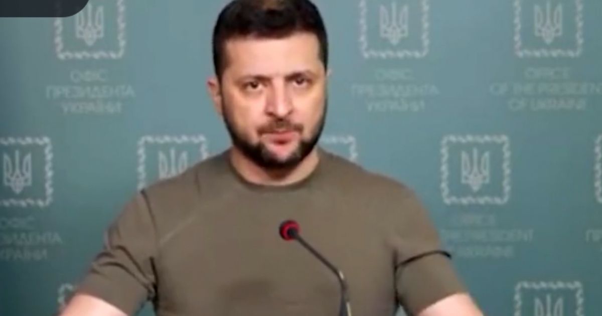 Zelenskyy Accuses the West of Cowardice in New Demand for MiGs, Tanks