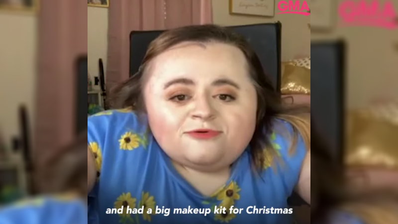 Influencer Is Using Her Disability to Make a Difference in the Beauty Industry