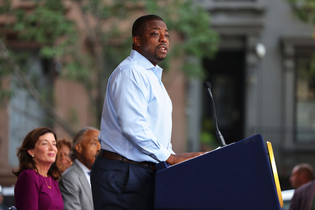 Alert: NY Lt. Governor Arrested on Federal Bribery Charges