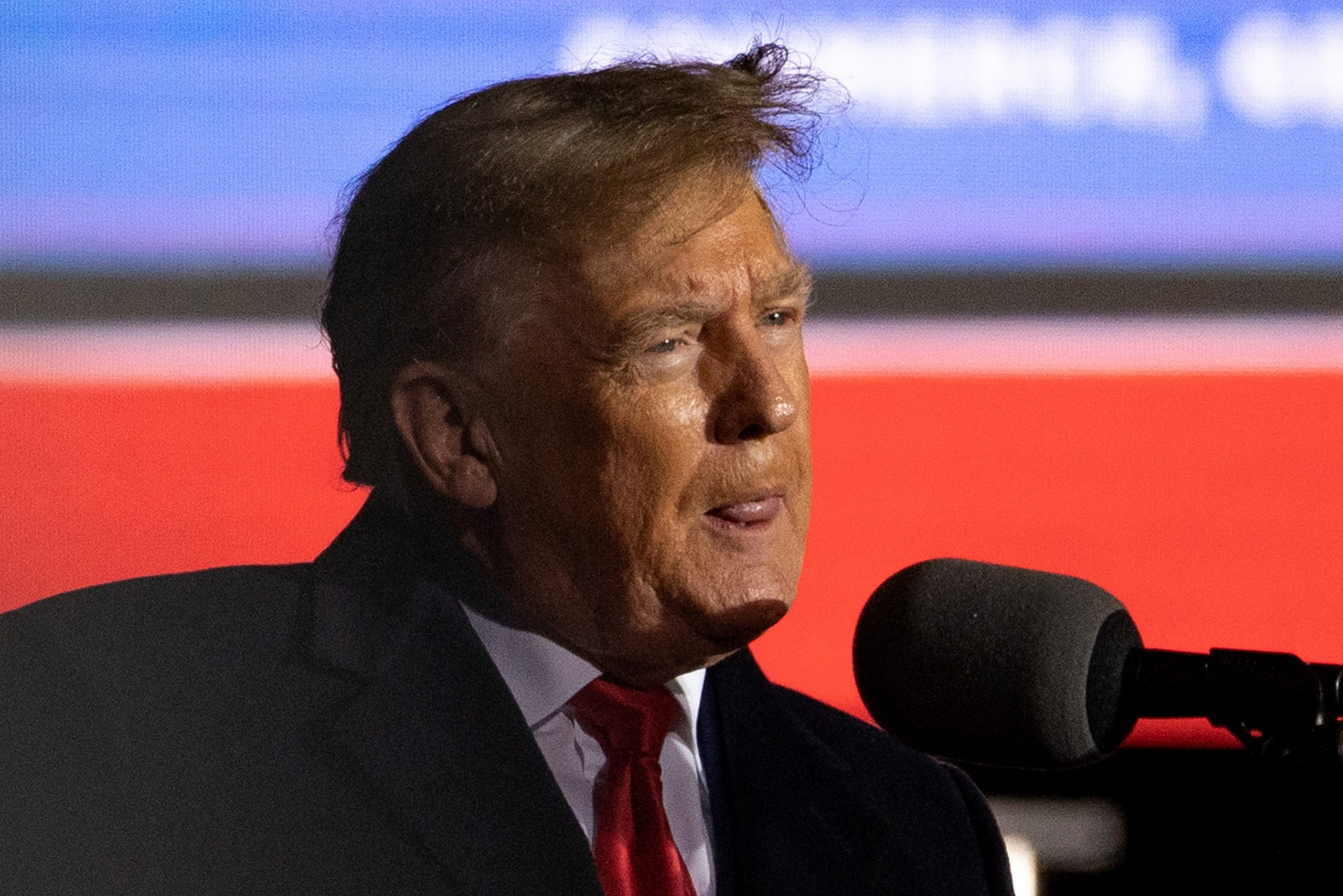 WH Photographer Reportedly Asked to ‘Hold Off’ on Book Project So Trump Could Use Her Photos