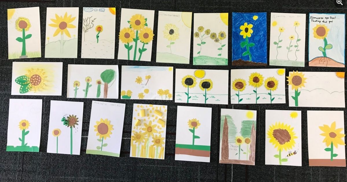 Students Answer Call to Make Cards for Ukrainian Refugees, 'Completely Flood' Governor's Mansion