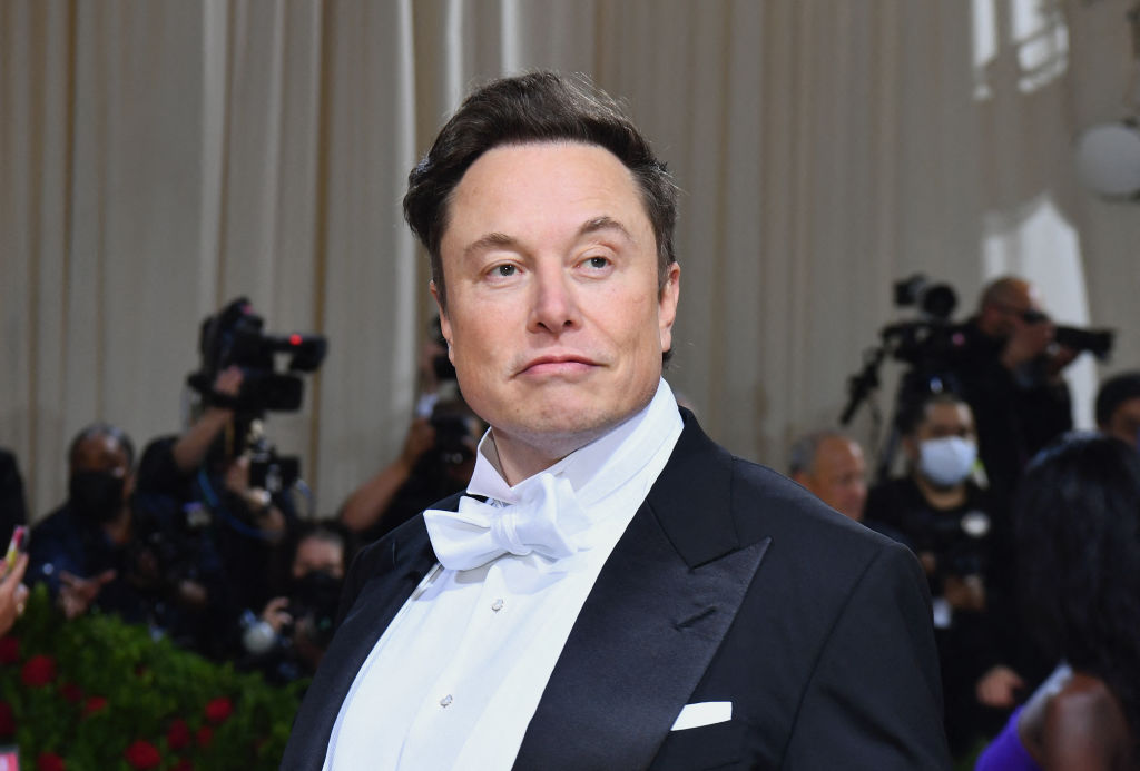 Elon Musk Takes Giant Step Toward Finalizing Twitter Acquisition by Securing a Massive Pile of Cash