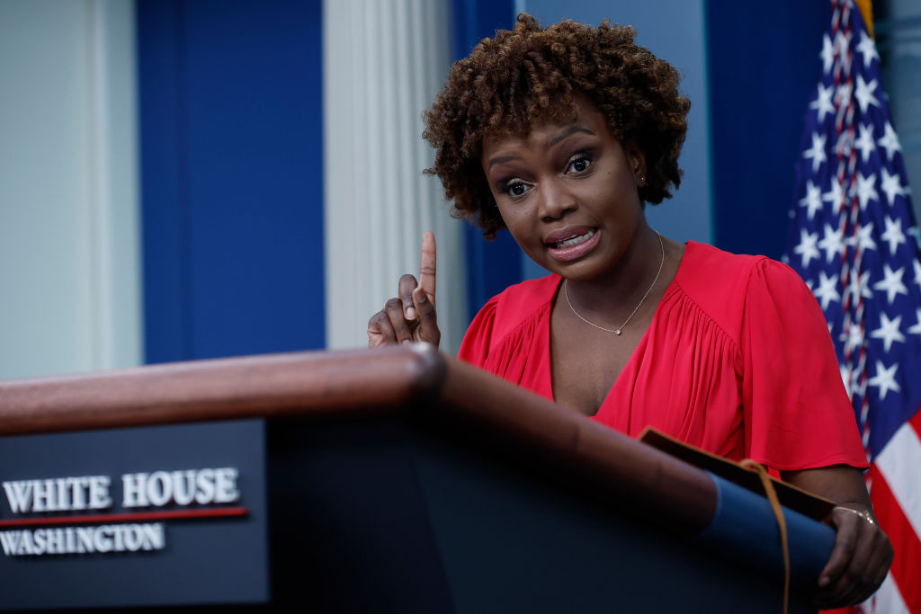 Doocy Presses Jean-Pierre’s Claim That Texas and AZ Busing Migrants to DC Is the Problem