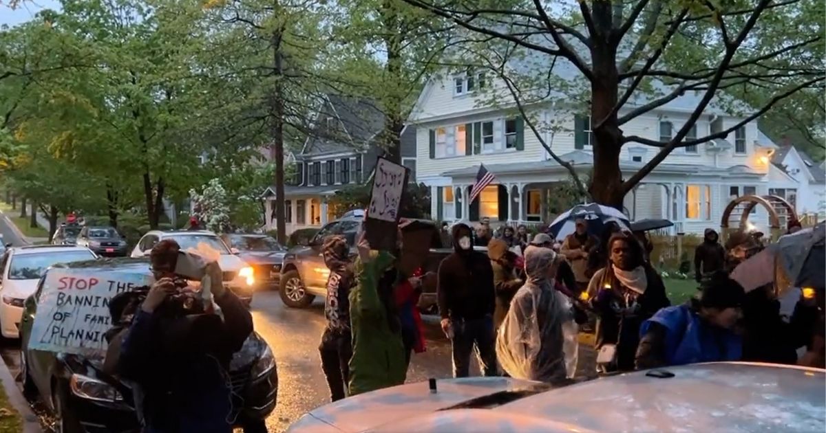 Confirmed: Protesters at SCOTUS Justices’ Homes Can Be Imprisoned Under Federal Law