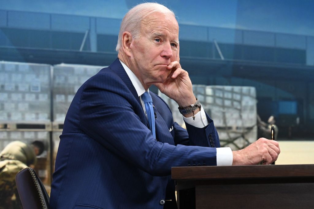 Even Obama’s Ex-Advisers Begin Turning On Biden, Sound Alarm As Nation Descends Into Nightmare
