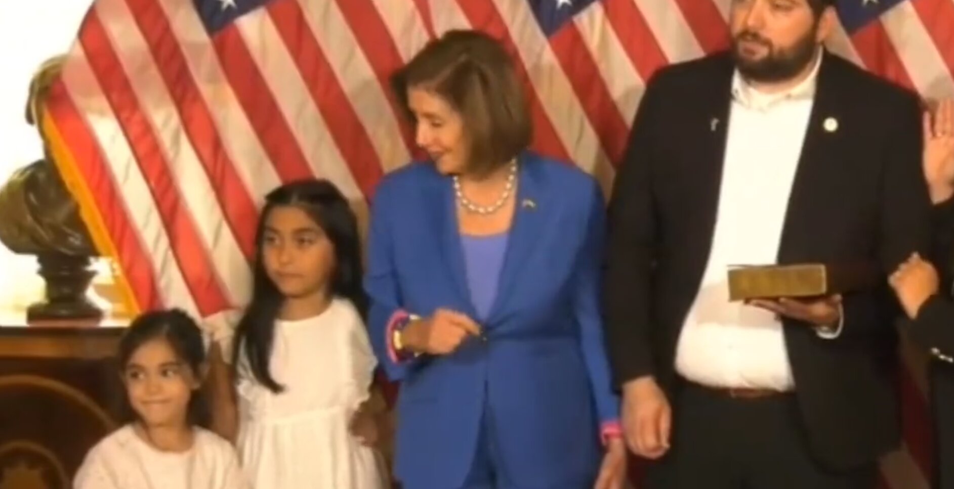 Pelosi ‘Pushed’ Newly-Elected Lawmaker’s Daughter During Photo Op, GOP Rep. Mayra Flores Says