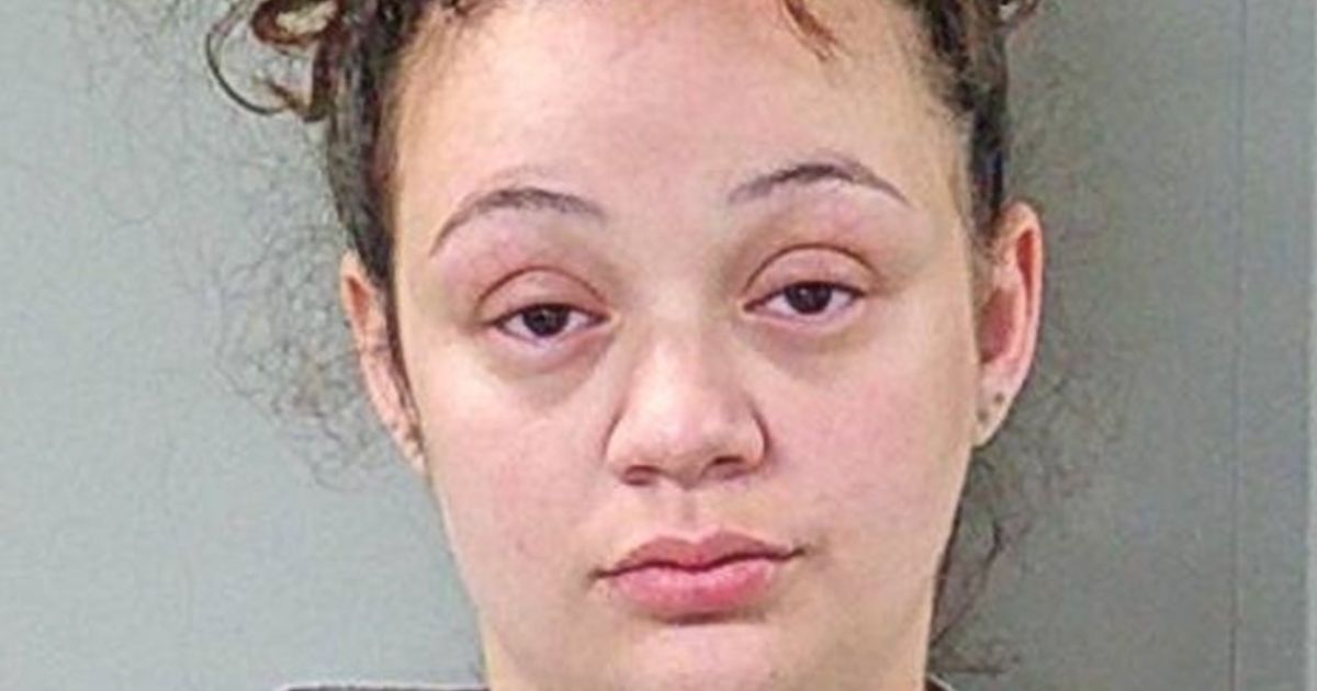 Woman Is Arrested After Infant Locked in Hot SUV Was Rescued by Firefighters and Off-Duty Nurse