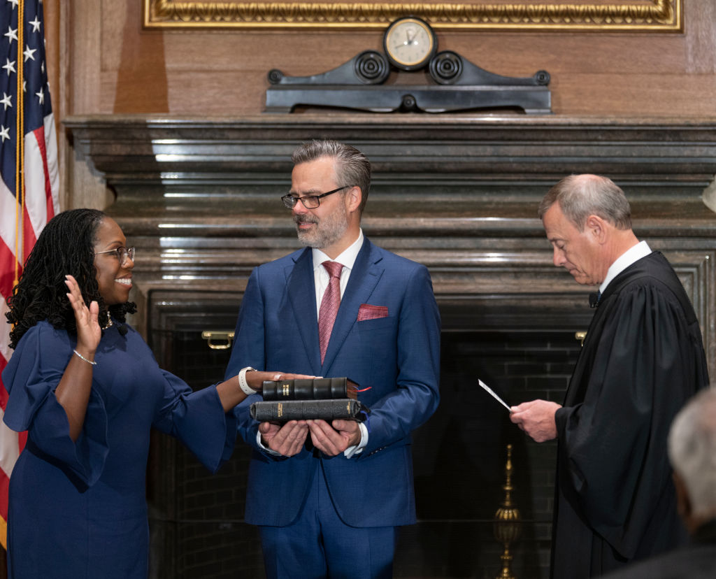 Good Morning America Makes Major Mistake in Tweet About Jackson’s Swearing-in Ceremony