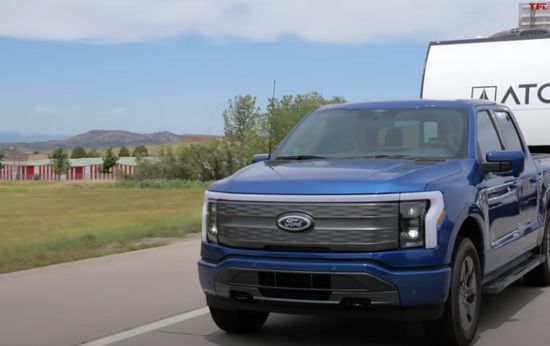 Journalists Tow Camper Behind Electric Truck, End in Stunning Failure When They Only Make it 85 Miles