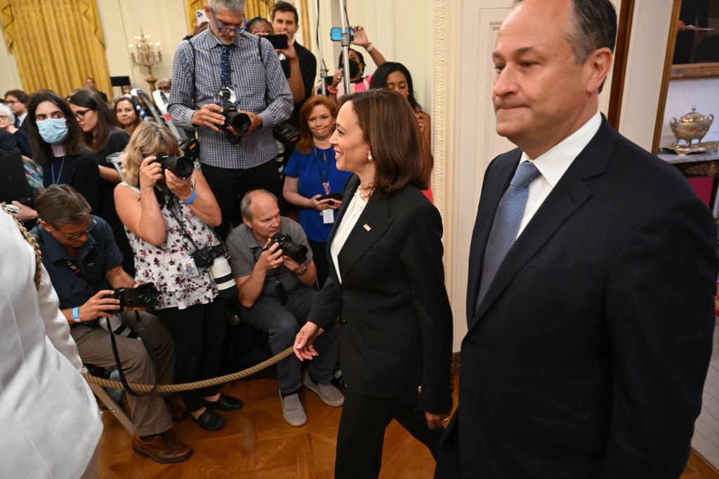 Fox’s Faulkner Absolutely Blasts VP Harris’ Husband for Blocking Handicap Parking to Shop at High-End Store
