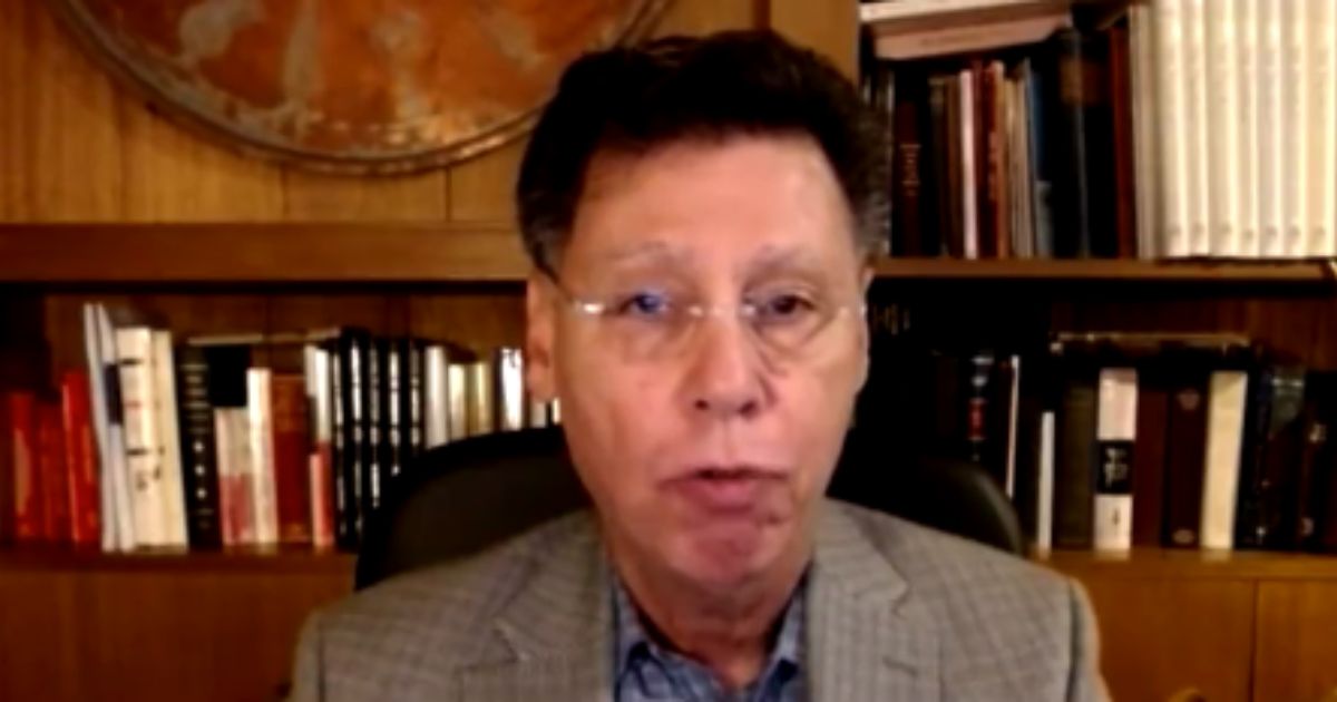 Top Epidemiologist Expects Insurance Companies to Sue Vaccine Makers Over 'Early' and 'Unexpected' Deaths