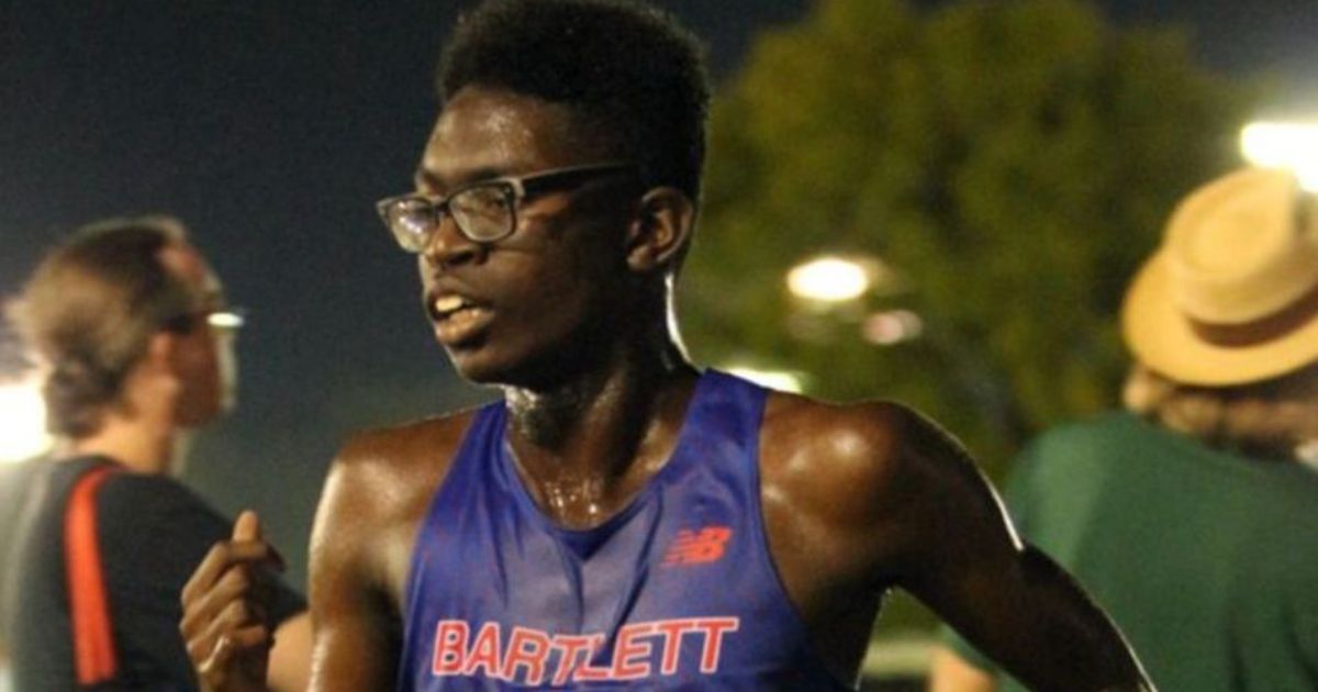 Teen Suffers Heart Attack After Cross Country Race, Baffled Doctors Find 2 Blood Clots and Blocked Artery