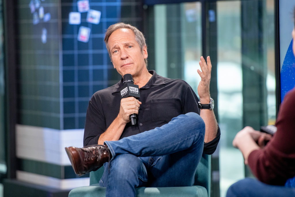 Mike Rowe Takes Over Popular Leftist's Comment Section to Set the Record Straight After Being Called a 'Fraud'