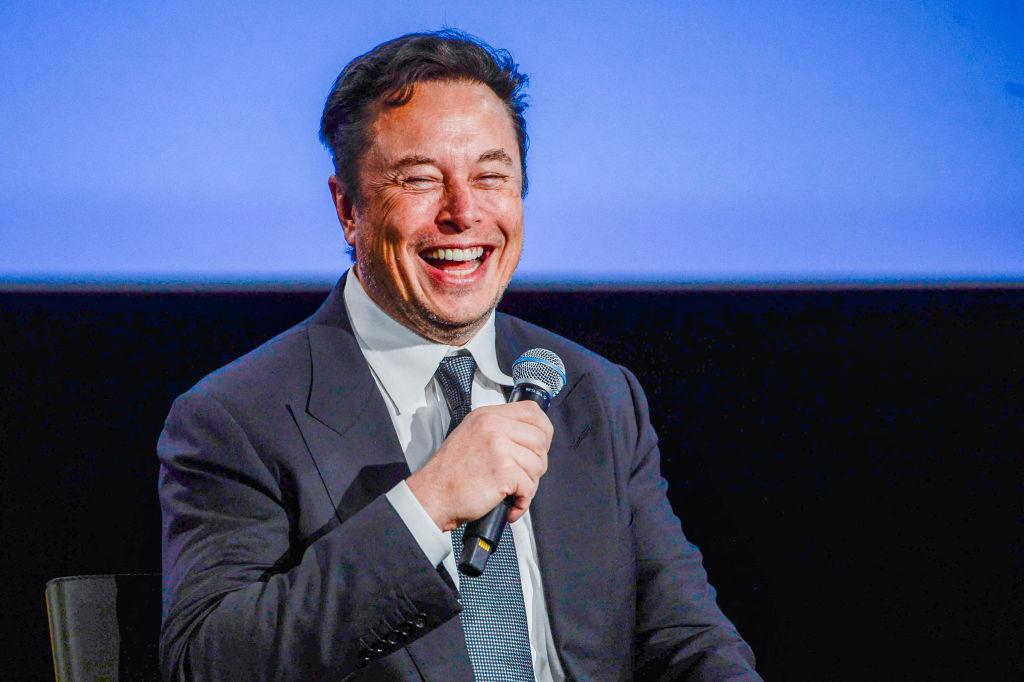 Elon Musk Puts YouTube on Notice, Hints at Partnership with Burgeoning Rival Video Platform