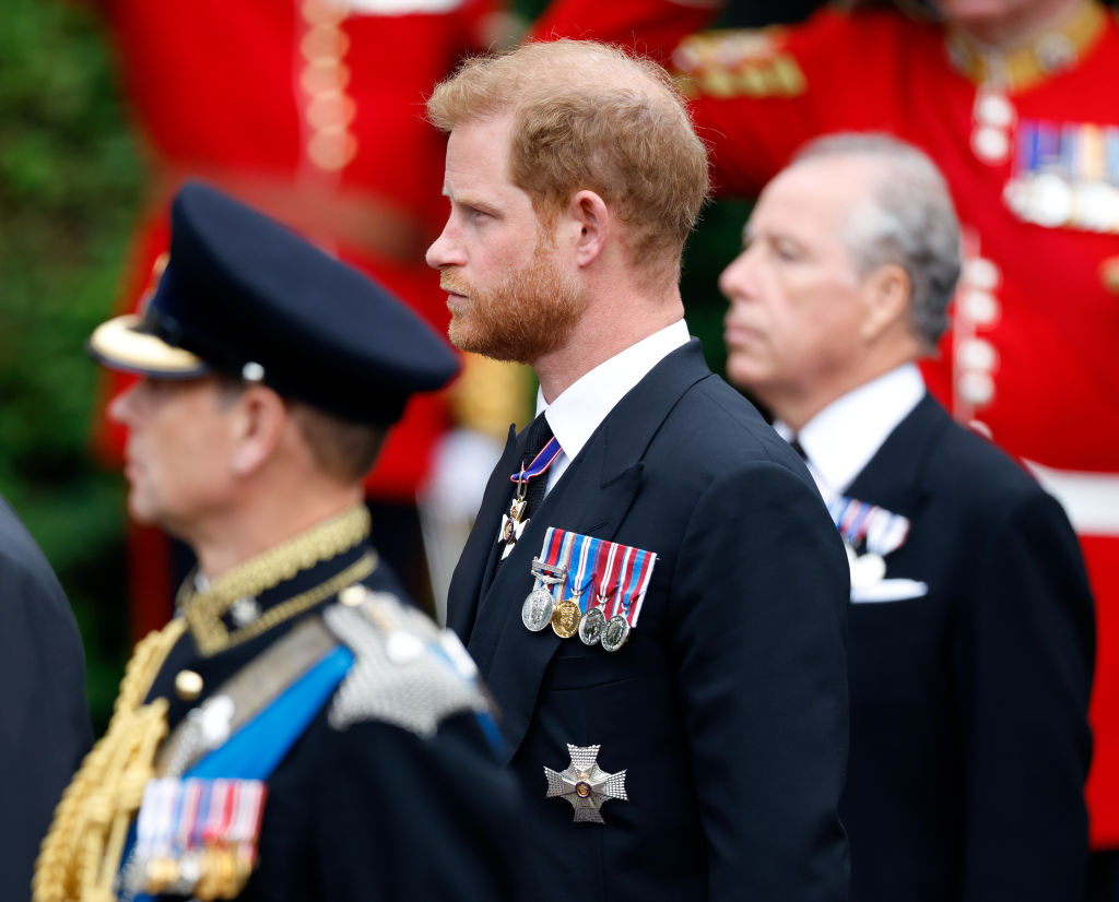 The Humiliating Moment Harry Is Forced to Stand with Hands at Side While Family Performs Funeral Honor