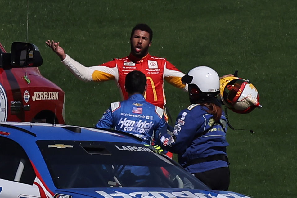 Bubba Wallace Issues Apology for Shoving NASCAR Driver: ‘I Intend to Learn from This’