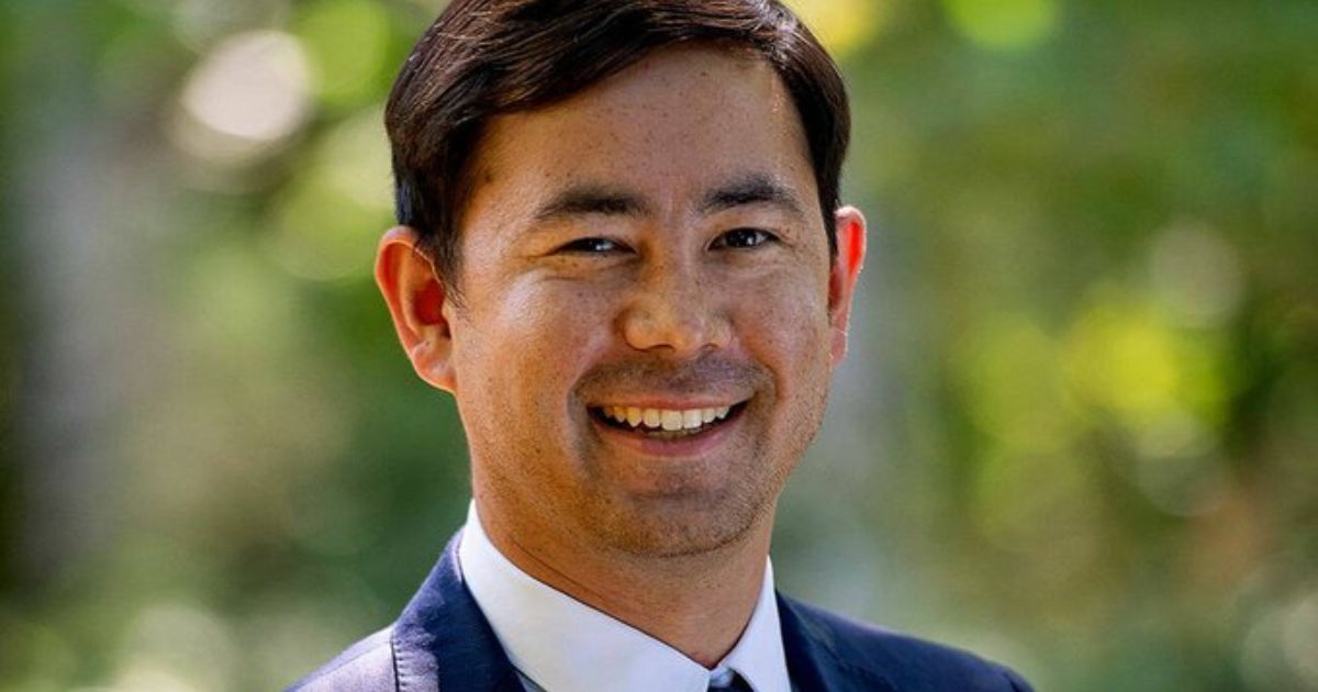 Democratic Candidate’s Dad Blows the Whistle on His Own Son, Accuses Him of Lying About Military Service