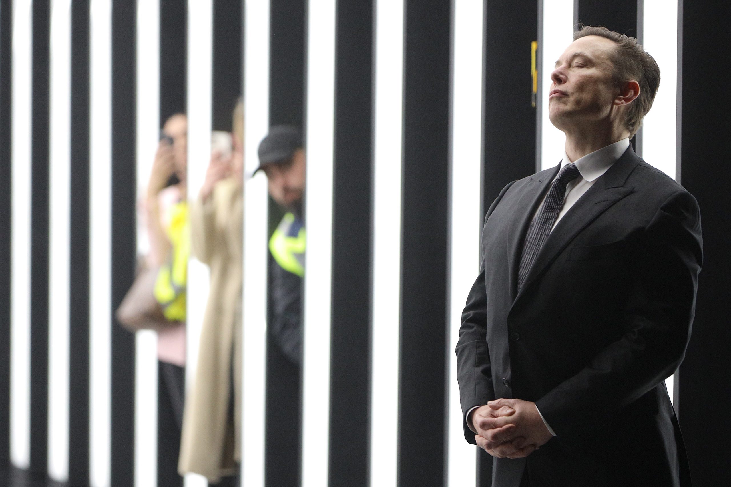 Elon Musk Announces ‘Twitter Files’ on COVID Are Coming