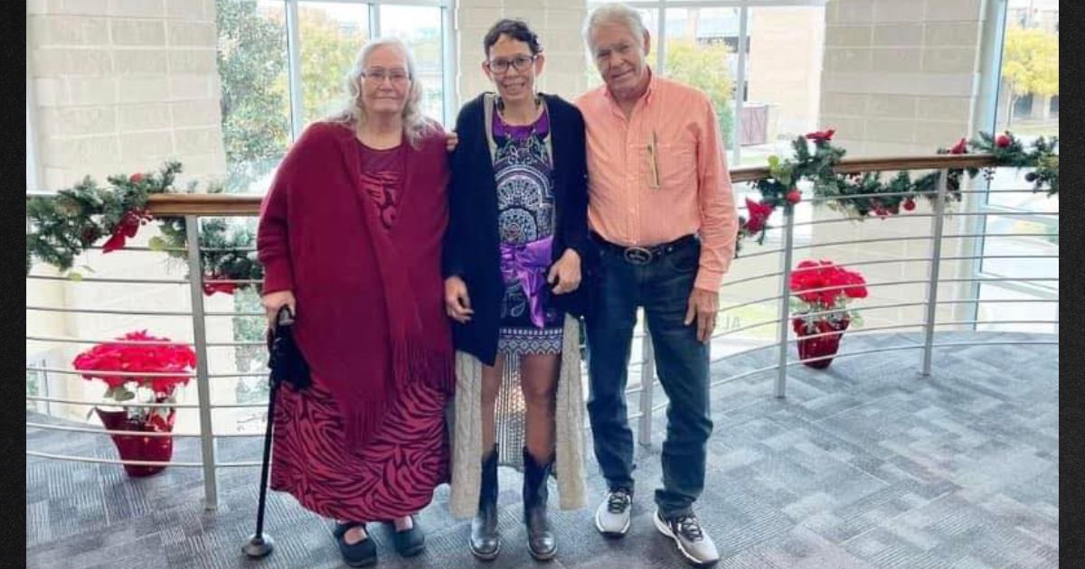Missing Woman Reunited with Family After 51 Years of Absence – 1 Horrifyingly Ironic Fact Had Them Crying