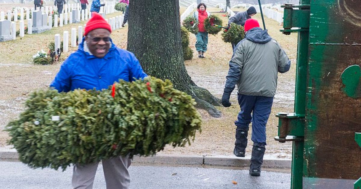 Justice Thomas Spotted Quietly Working at Arlington National Cemetery – Turns Out He’s Been Doing This for Years