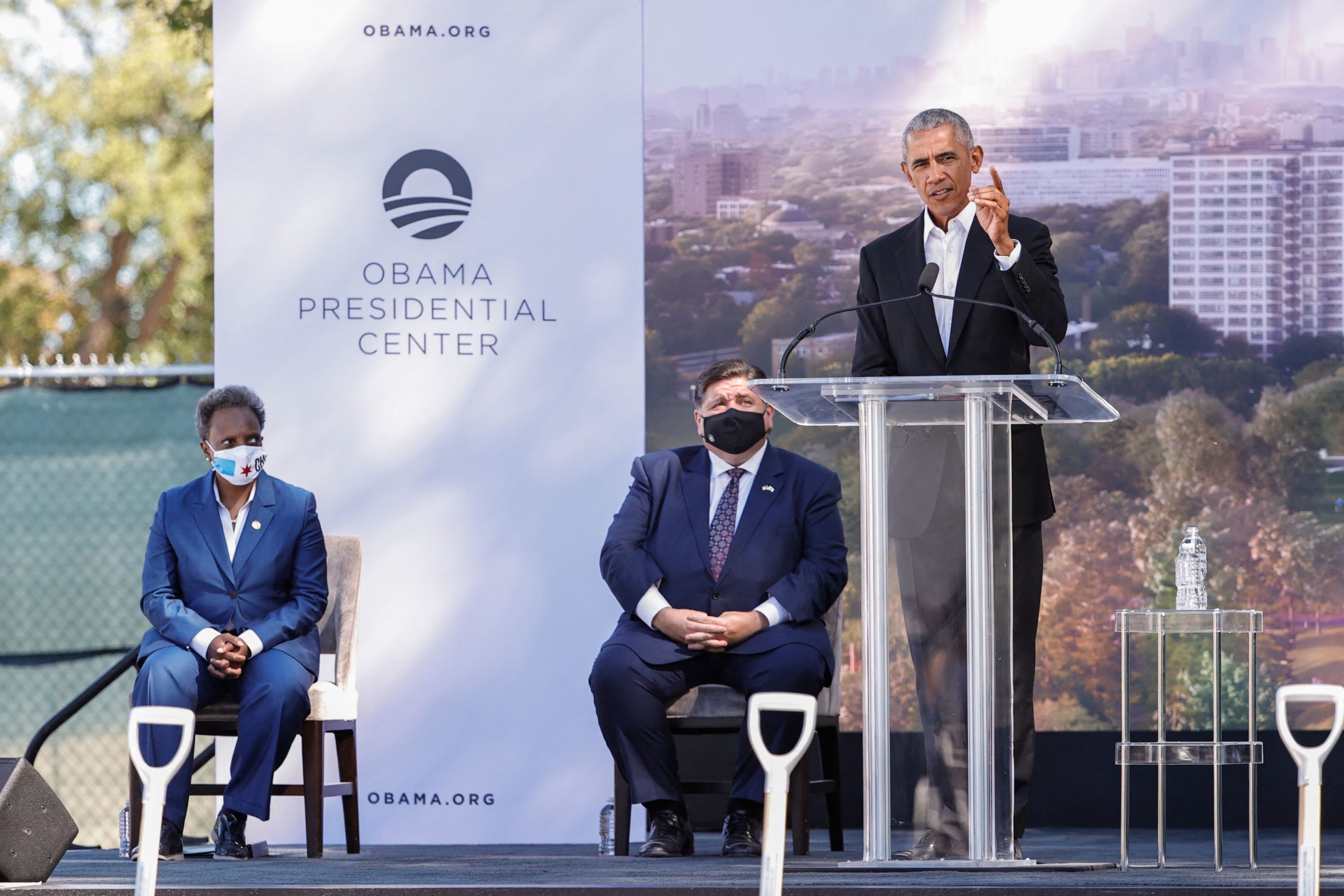 Eye-Popping Reward for ‘Noose’ at Obama Presidential Center Comes Up Empty – Just Another Hoax?