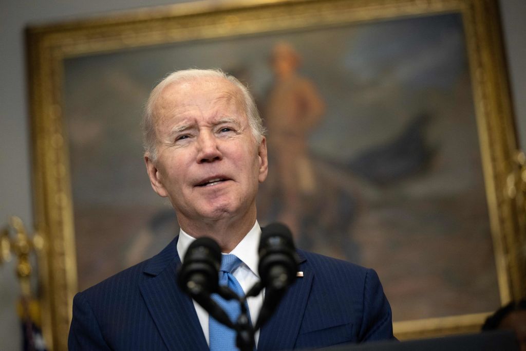 Top Senate Democrat Turns on Biden, Blasts Him With 3 Words for Brittney Griner Exchange
