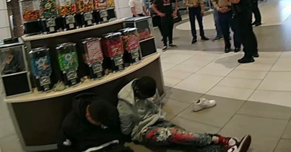 Suspects Attempt ‘Smash and Grab’ Jewelry Robbery, But They Didn’t Realize Marines Were Nearby