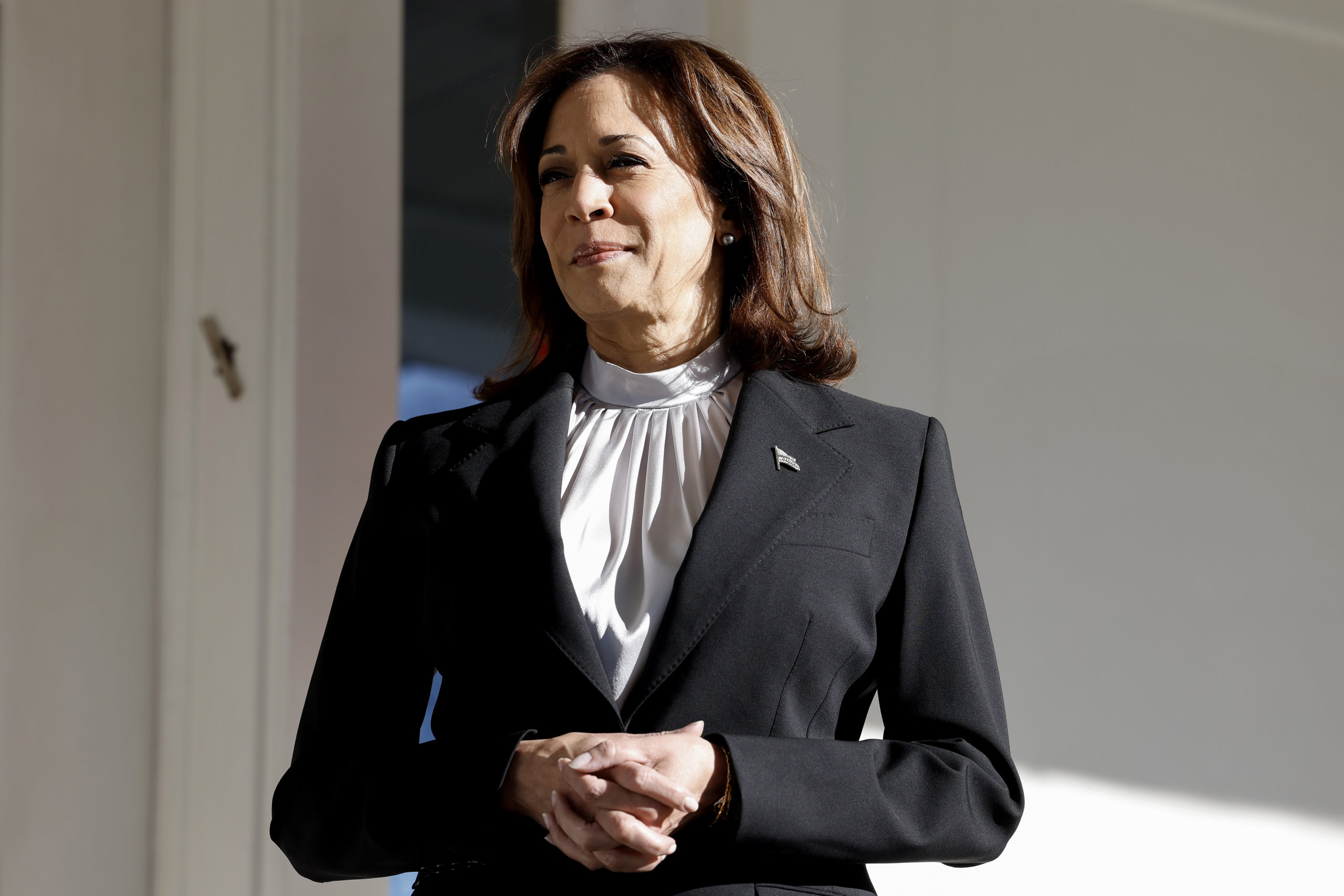Kamala Harris’ Aides Appear to Believe She Is in a Better Place: Report