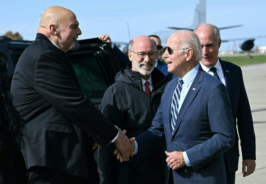 Biden Tweets Support for Fetterman After Revealing He Is Being Treated for Depression: ‘Leading by Example’