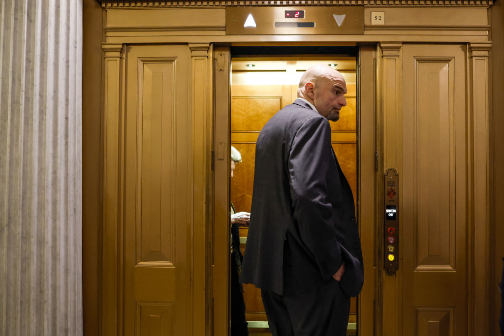 Fetterman Checks Himself Into Walter Reed Medical Center to Be Treated for Clinical Depression