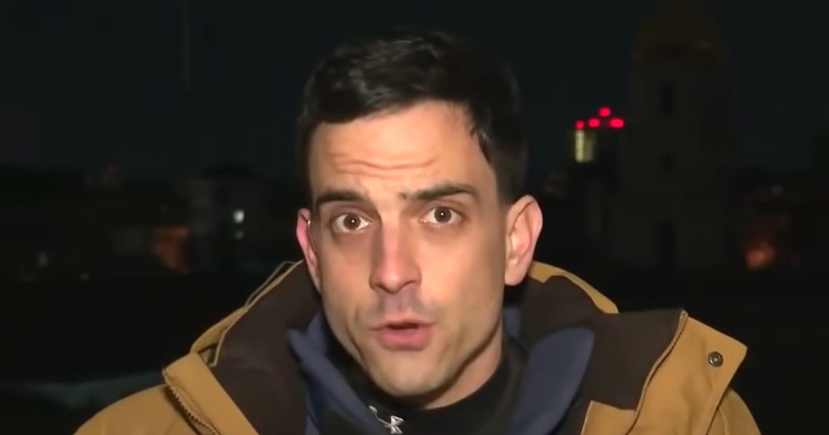 Prominent Fox Journalist Reveals He’s Dealing with Post-Traumatic Stress: ‘Altered My Life and Mind Forever’