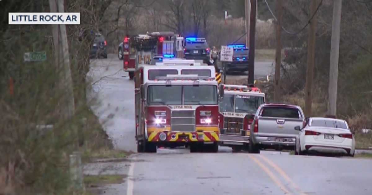 Environmental Workers En Route to Ohio Killed in Plane Crash Near Bill and Hillary Clinton National Airport
